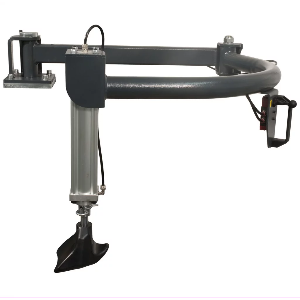 Dekkomlegger M&B TC 555 m/hjelpearm